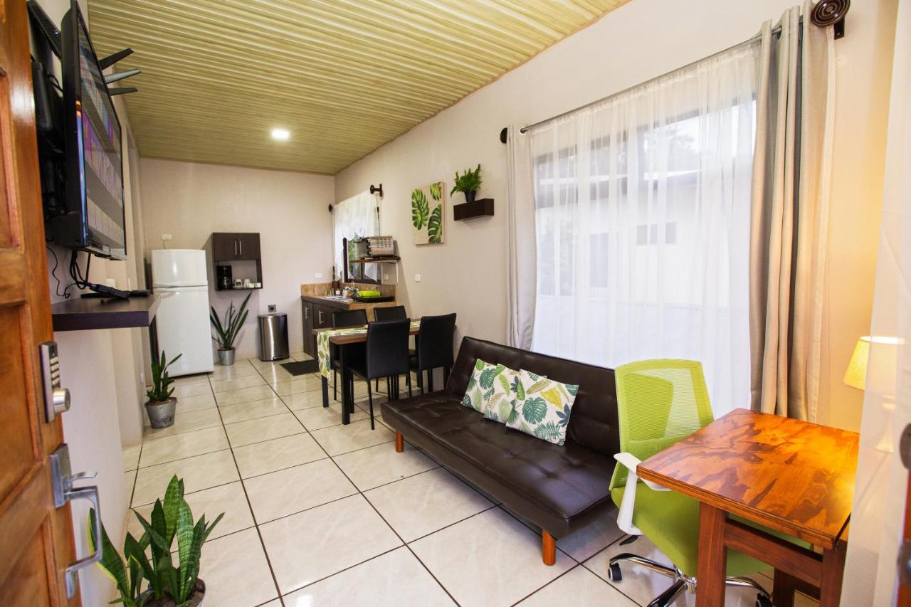 Apartamento Lantana ,Monteverde Con Aire Acondicionado Y Lavanderia Buitenkant foto